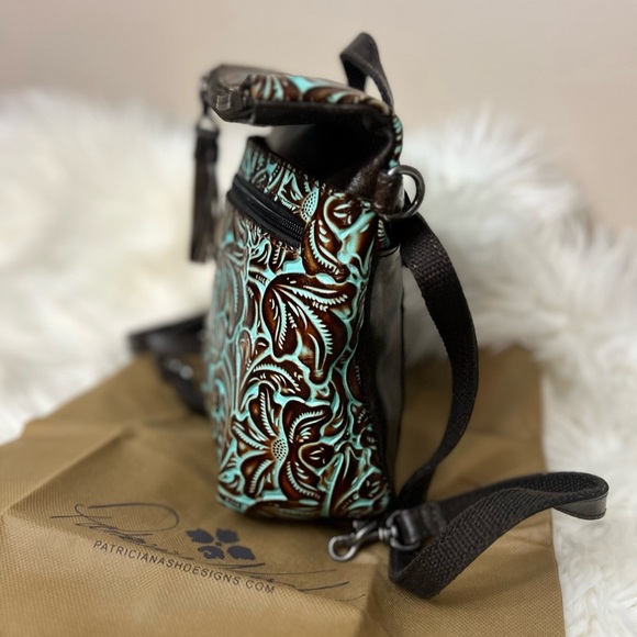 Patricia Nash Crossbody Bag Tooled Turquoise Stipes Sling backpack - Picture 3 of 11
